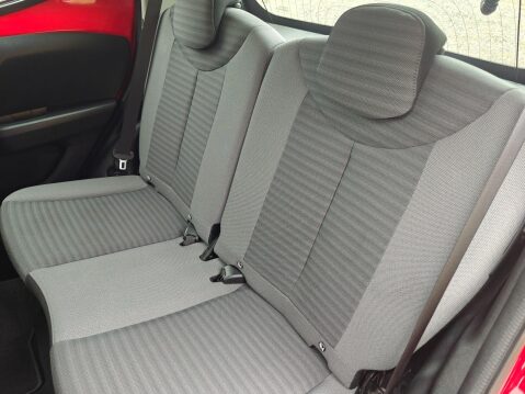 Toyota Aygo 1.0 VVT-i x-play Euro 6 5dr 28