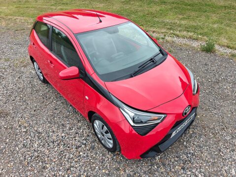 Toyota Aygo 1.0 VVT-i x-play Euro 6 5dr 13
