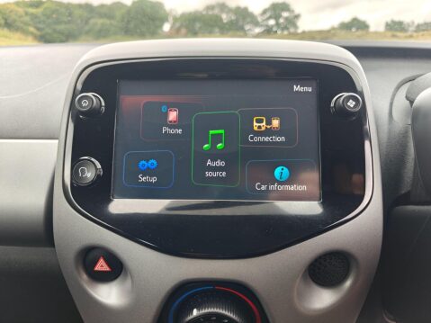 Toyota Aygo 1.0 VVT-i x-play Euro 6 5dr 34