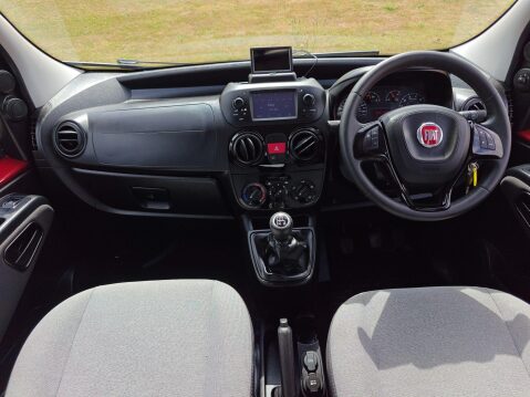 Fiat Qubo 1.4 Lounge Euro 6 5dr 22