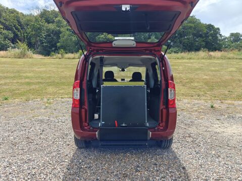 Fiat Qubo 1.4 Lounge Euro 6 5dr 7