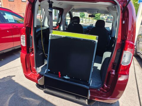 Fiat Qubo 1.4 Lounge Euro 6 5dr 37