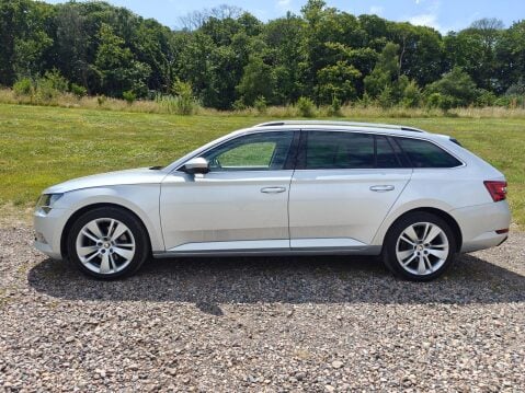 Skoda Superb 2.0 TDI SE L Executive Euro 6 (s/s) 5dr 9