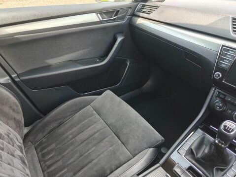 Skoda Superb 2.0 TDI SE L Executive Euro 6 (s/s) 5dr 34