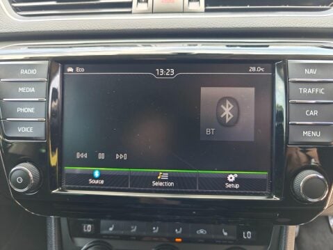 Skoda Superb 2.0 TDI SE L Executive Euro 6 (s/s) 5dr 42