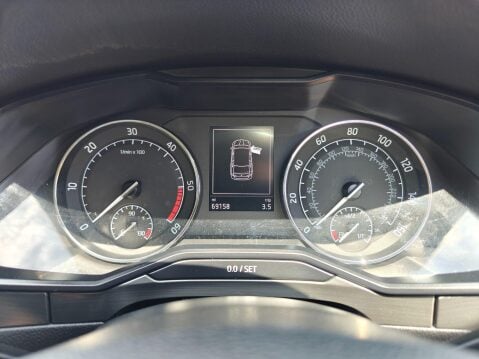 Skoda Superb 2.0 TDI SE L Executive Euro 6 (s/s) 5dr 76