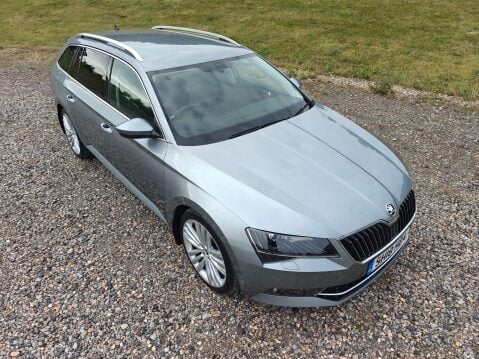 Skoda Superb 2.0 TDI SE L Executive DSG Euro 6 (s/s) 5dr 12