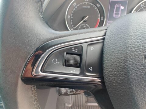 Skoda Superb 2.0 TDI SE L Executive DSG Euro 6 (s/s) 5dr 66