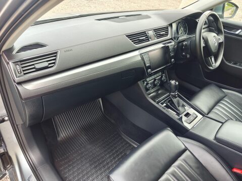 Skoda Superb 2.0 TDI SE L Executive DSG Euro 6 (s/s) 5dr 20