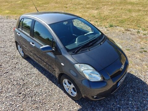 Toyota Yaris 1.33 Dual VVT-i TR Euro 4 (s/s) 5dr 1