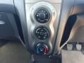 Toyota Yaris 1.33 Dual VVT-i TR Euro 4 (s/s) 5dr 29