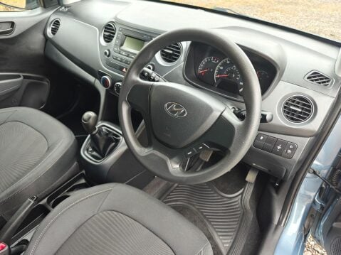 Hyundai i10 1.0 S Euro 6 5dr 30