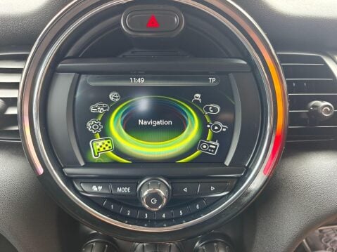 Mini Hatch 1.5 Cooper Auto Euro 6 (s/s) 5dr 23