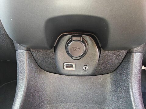 Toyota Aygo 1.0 VVT-i x-play x-shift Euro 6 5dr (Safety Sense) 42