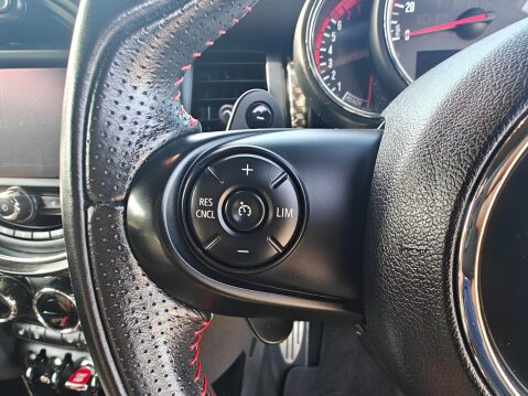 Mini Hatch 2.0 John Cooper Works Auto Euro 6 (s/s) 3dr 63