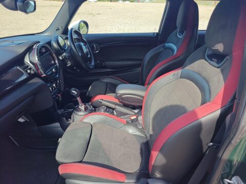 Mini Hatch 2.0 John Cooper Works Auto Euro 6 (s/s) 3dr 22