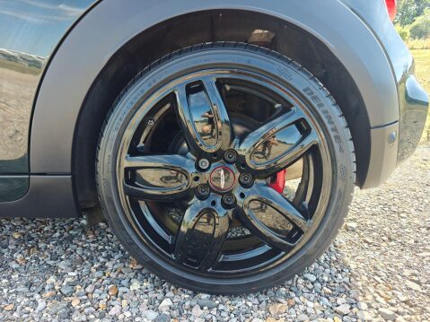 Mini Hatch 2.0 John Cooper Works Auto Euro 6 (s/s) 3dr 82