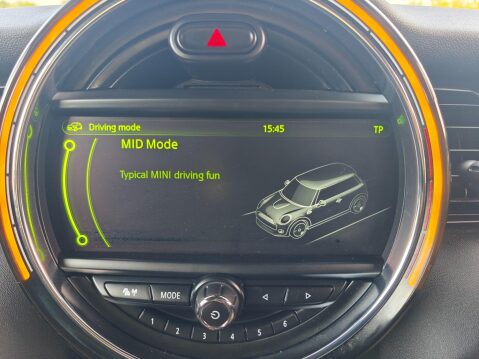 Mini Hatch 2.0 John Cooper Works Auto Euro 6 (s/s) 3dr 41