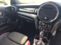 Mini Hatch 2.0 John Cooper Works Auto Euro 6 (s/s) 3dr 28