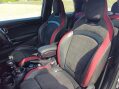 Mini Hatch 2.0 John Cooper Works Auto Euro 6 (s/s) 3dr 21