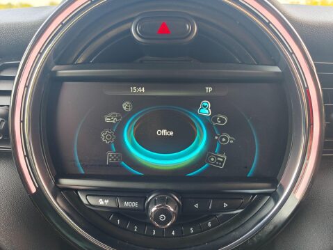 Mini Hatch 2.0 John Cooper Works Auto Euro 6 (s/s) 3dr 56