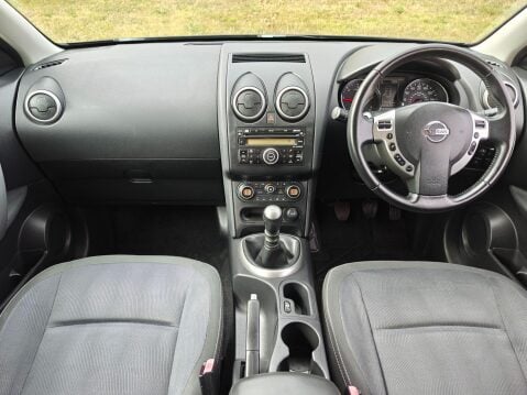 Nissan Qashqai 1.5 dCi Acenta 2WD Euro 4 5dr 18