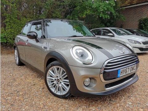Mini Hatch 1.5 Cooper Auto Euro 6 (s/s) 5dr 1