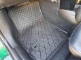 Mini Hatch 1.5 Cooper Exclusive Steptronic Euro 6 (s/s) 5dr 83