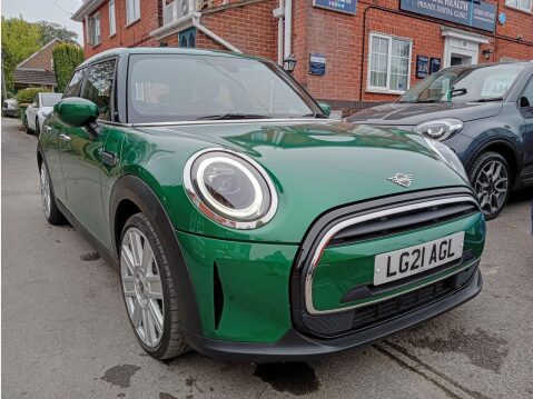 Mini Hatch 1.5 Cooper Exclusive Steptronic Euro 6 (s/s) 5dr 1