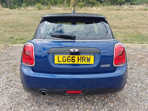 Mini Hatch 1.5 Cooper Euro 6 (s/s) 3dr 6