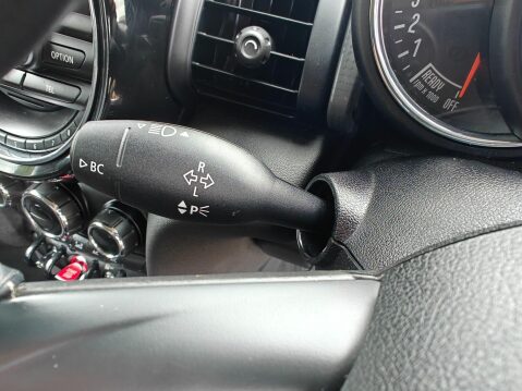 Mini Hatch 1.5 Cooper Euro 6 (s/s) 3dr 52