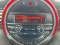 Mini Hatch 1.5 Cooper Euro 6 (s/s) 3dr 37