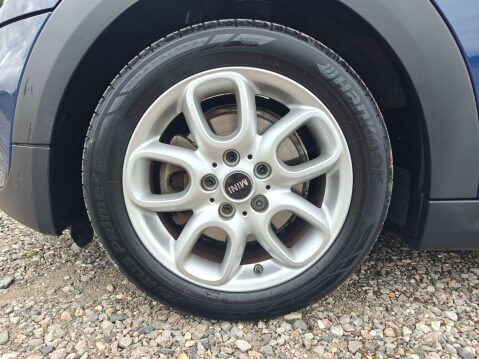 Mini Hatch 1.5 Cooper Euro 6 (s/s) 3dr 63
