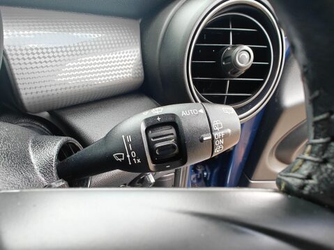 Mini Hatch 1.5 Cooper Euro 6 (s/s) 3dr 53