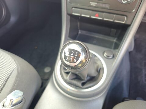 Volkswagen Beetle 1.2 TSI Design Euro 5 3dr 41