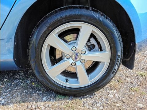 Volvo V40 2.0 T2 ES Euro 6 (s/s) 5dr 14