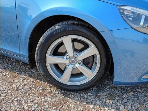 Volvo V40 2.0 T2 ES Euro 6 (s/s) 5dr 12