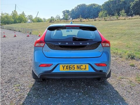 Volvo V40 2.0 T2 ES Euro 6 (s/s) 5dr 54
