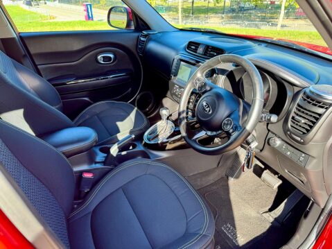 Kia Soul 1.6 CRDi Connect Plus Auto Euro 5 5dr 21