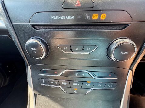 Ford S-Max 2.0 TDCi Zetec Euro 6 (s/s) 5dr 46