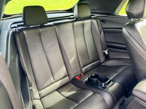 BMW 2 Series 2.0 220i GPF Sport Auto Euro 6 (s/s) 2dr 37