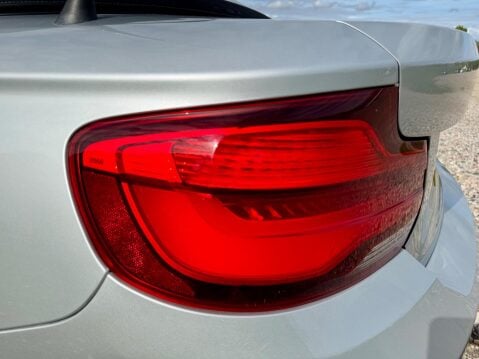 BMW 2 Series 2.0 220i GPF Sport Auto Euro 6 (s/s) 2dr 22