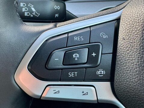 Volkswagen Golf 1.5 TSI Life Euro 6 (s/s) 5dr 30