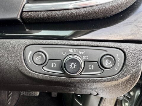 Vauxhall Mokka X 1.4i Turbo Design Nav Auto Euro 6 5dr 29