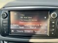 Toyota Yaris 1.33 Dual VVT-i Icon Euro 6 5dr (Safety Sense) 47