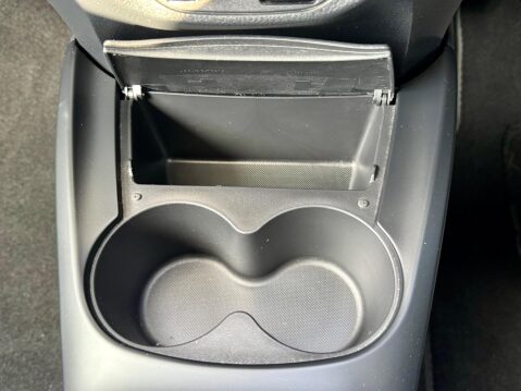 Toyota Yaris 1.33 Dual VVT-i Icon Euro 6 5dr (Safety Sense) 33