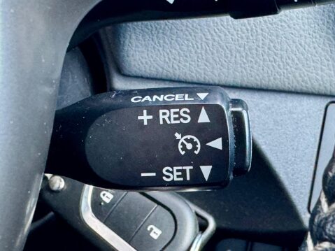 Toyota Yaris 1.33 Dual VVT-i Icon Euro 6 5dr (Safety Sense) 28