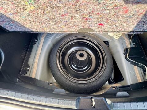 Toyota Yaris 1.33 Dual VVT-i Icon Euro 6 5dr (Safety Sense) 55