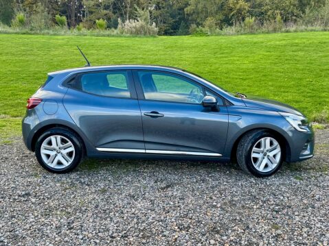 Renault Clio 1.0 TCe Play CVT A7 Euro 6 (s/s) 5dr 2