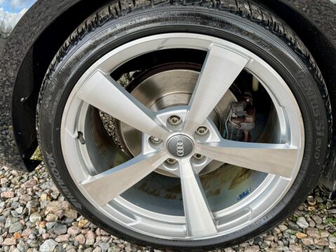 Audi TT 2.0 TFSI 40 S line S Tronic Euro 6 (s/s) 3dr 64